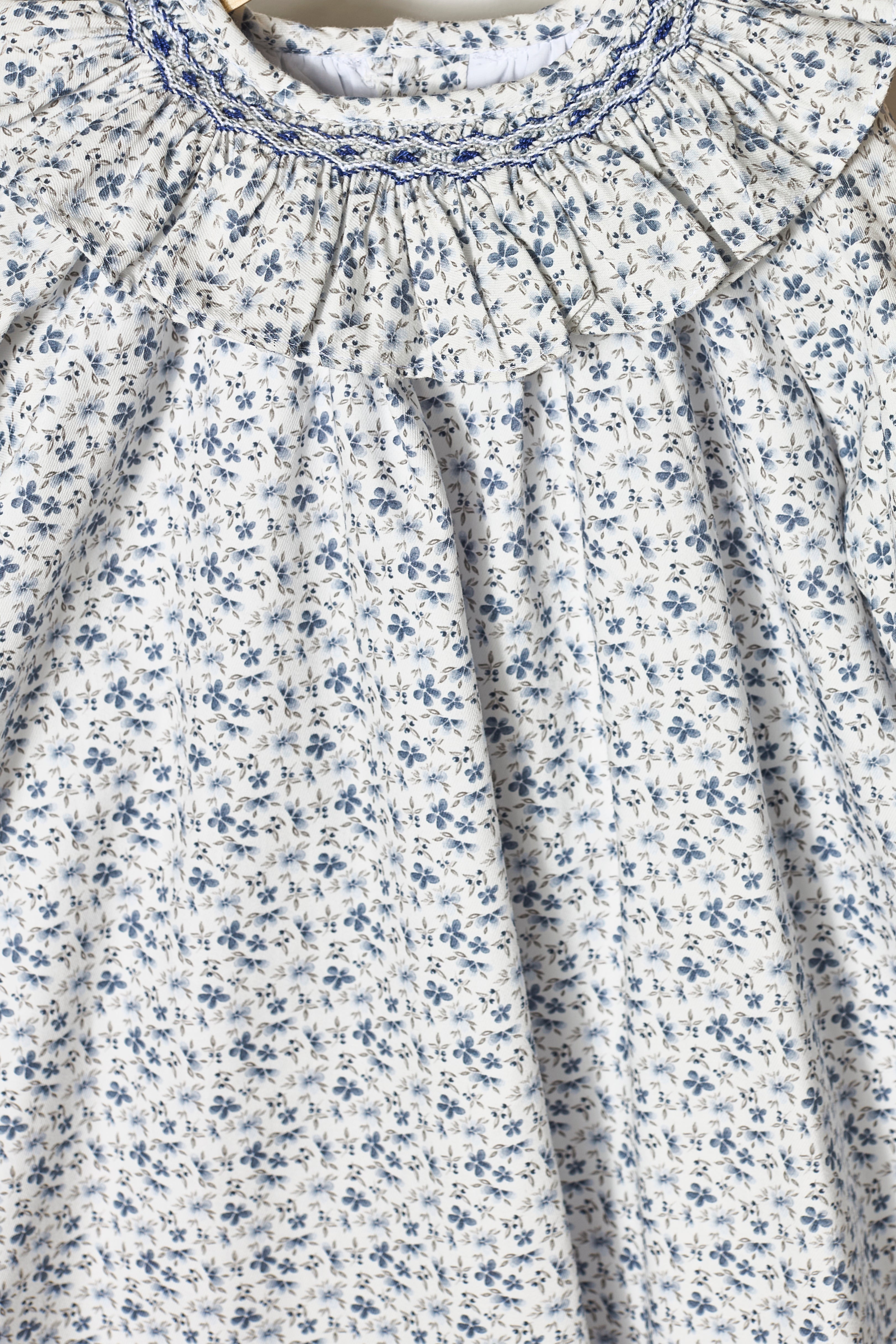 Girls Luisa Smock Collar Dress (Kid)