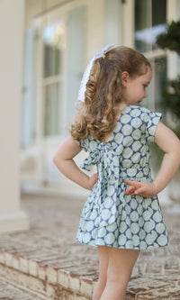 The Bow Back Scallop Dress (Kid)
