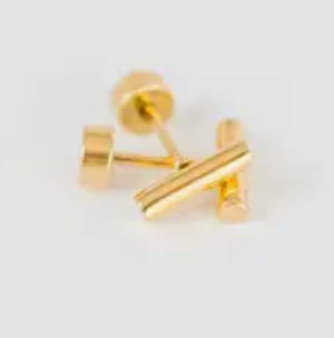 Classic Gold Bar Stud